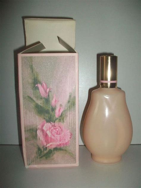 Avon Spray Of Roses Cologne 87 Mls Vintage Pink Bottle Discontinued