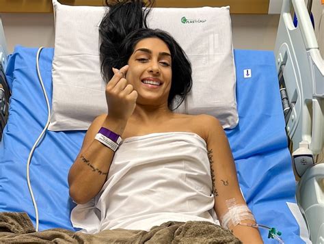 Ex bbb Amanda Djehdian faz cirurgia de Lipedema Não era normal sentir