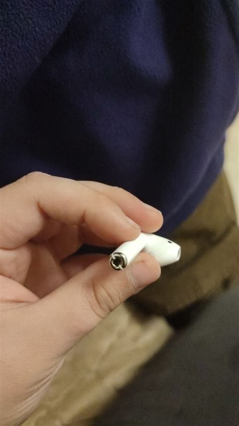 Создать мем "беспроводные наушники airpods, наушники аирподс, оригинал ...