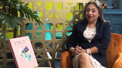 Entrega de Libro Épica 100 100 entrevista a Dra Rita Aguilar González