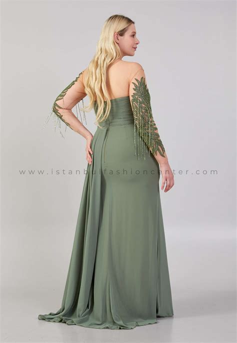 HALLMARK Long Sleeve Maxi Chiffon Column Plus Size Green Wedding Guest