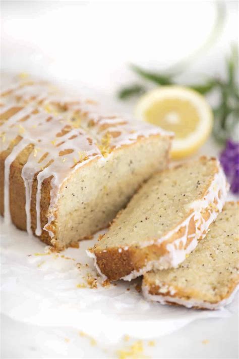 Lemon Poppy Seed Pound Cake