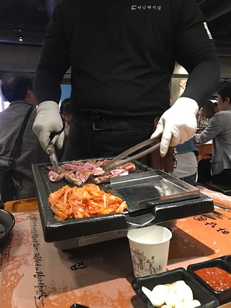 서울 맛집 하남돼지집 서비스가 좋음 하남돼지집~ 목살 보다는 삼겹살 평범한 하남돼지집 서비스가 편하다