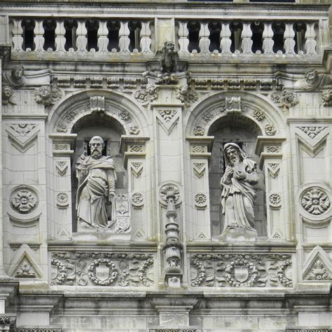 Statues Sur La Tour Sud De La Cath Drale Saint Gatien De T Flickr