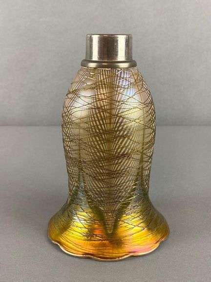 Durand Iridescent Pulled Feather Art Glass Shade Matthew Bullock Auctioneers