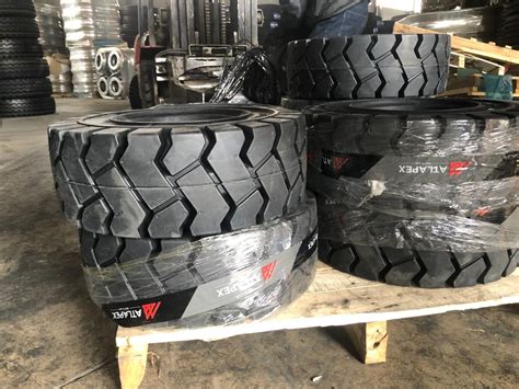 Industrial Solid Tire Tyre 16X6 8 Solid Forklift Tire For Forklift