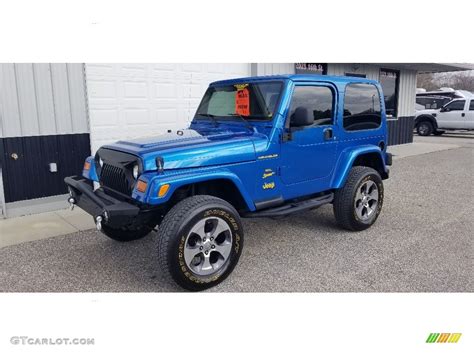 Intense Blue Pearl Jeep Wrangler Sport X Photo