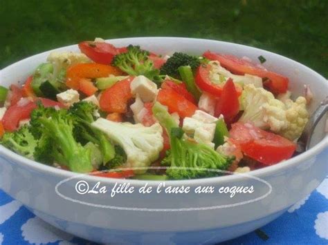 La Fille De L Anse Aux Coques Salade Grecque De Brocoli Et Chou Fleur