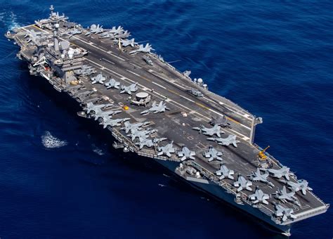 Cvn Uss Carl Vinson Nimitz Class Aircraft Carrier Us Navy