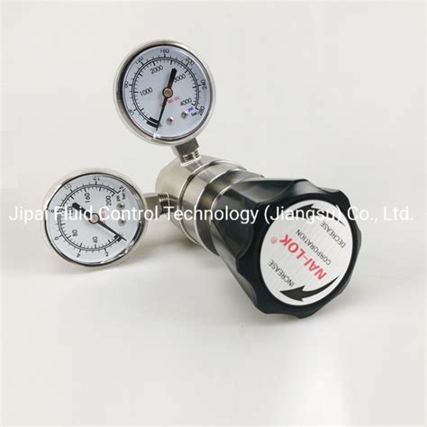 Nailok Dual Stage Pressure Regulator With Two Gauges Pressure