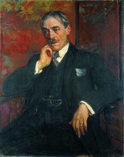 Portrait de Paul Valéry Média LAROUSSE