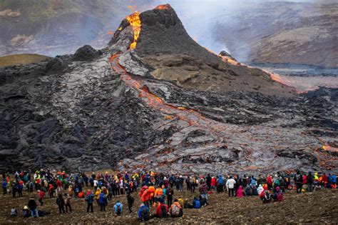 Phenomenal Drone Footage Shows Molten Lava Erupting From Icelandic