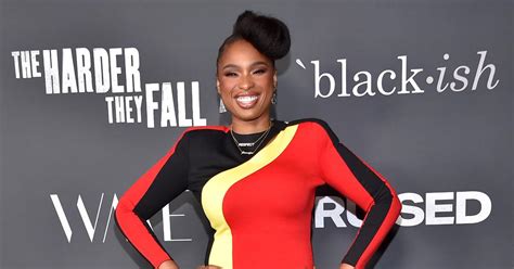 Jennifer Hudson Is An Egot Winner After Victory At Tony Awards