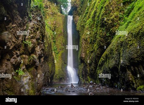 Columbia River Gorge National Scenic Area Stock Photo Alamy