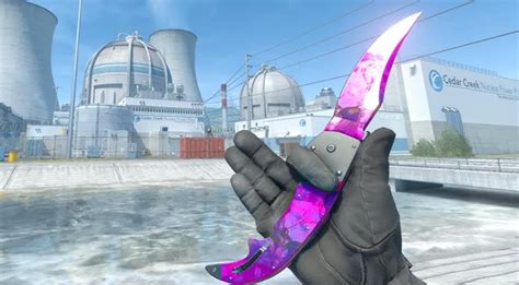 The 12 Best Falchion Knife Skins In CS2 1v9