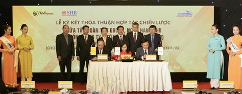 T T Group SHB hợp tác chiến lược với Vietnam Airlines và Đường sắt VN