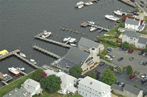 The Lighthouse Restaurant & Dock Bar in South Solomons, MD, United ...