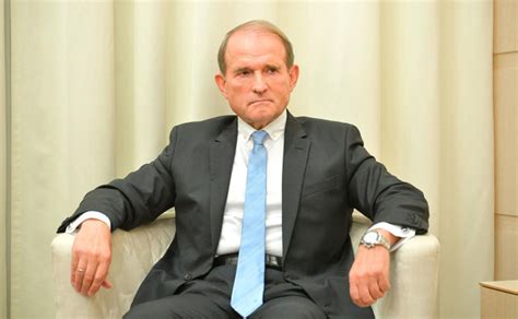 Chexiya YeI Medvedchuk va boshqalarga nisbatan sanksiyalar kiritishiga ...