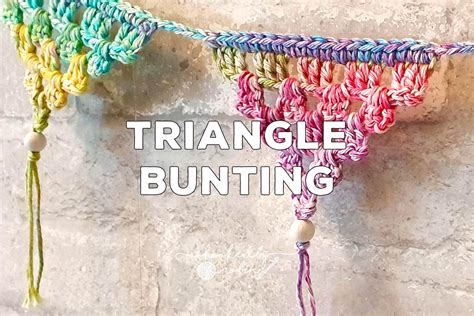 Crochet Granny Triangle Garland Written Pattern — Hooked By Robin