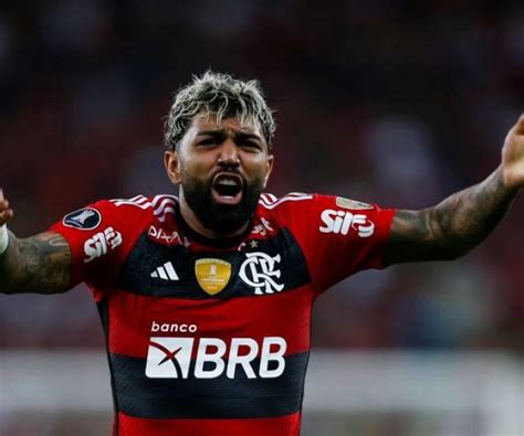 Not Cias Torcedores Do Flamengo Se Revoltam Gabigol Ap S Suposta