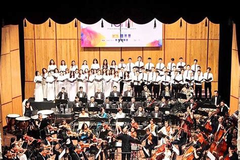 Saigon Choir, Du ca - những ‘thanh âm’ trẻ tại Live concert Trần Tiến ...