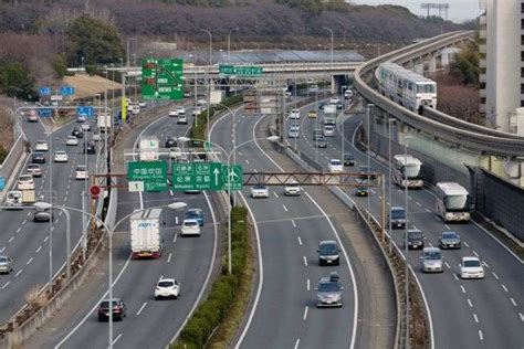 Navigating Japanese Highways A Comprehensive Guide For International