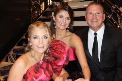 Tilman Fertitta's Ex-Wife Paige Fertitta - How Much Did She Receive In ...