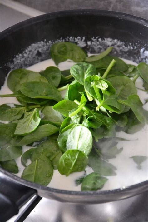 Gnocchi Con Crema Di Parmigiano E Spinacini