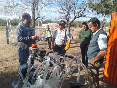 ANSL Capacitaron a productores caprinos en el uso de ordeñadoras