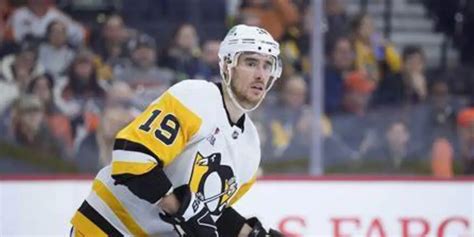 Penguins The Case For Trading Reilly Smith Inside The Rink