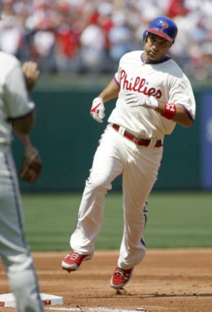 Raul Ibanez sparks Philadelphia Phillies to 6-5 victory over New York ...