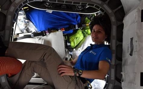 Astronauta Italiana Recria Na Iss Passeio Do Filme Poca