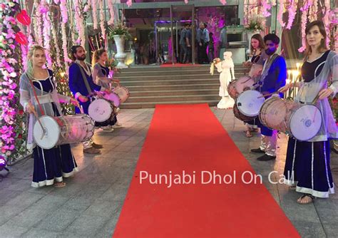 Dhol Player In Delhi Punjabi Dhol Wala For Weddings In Delhi Gurgaon