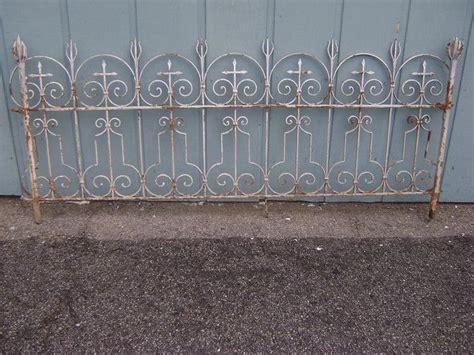 Pin by Nat Loera on Fence gate design | Fence gate design, Iron fence ...