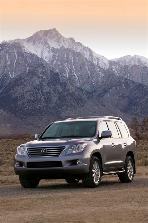 2011 Lexus LX 570 Image Photo 32 Of 39