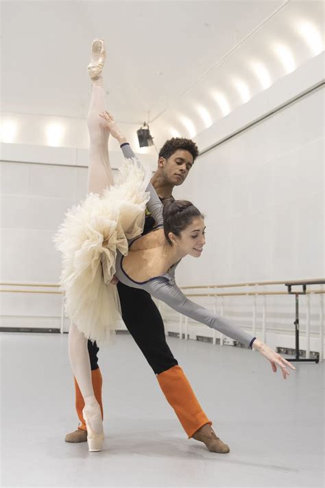 Marcelino Sambé And Yasmine Naghdi In Rehearsal For Don Quixote The Royal Ballet © 2019 Roh