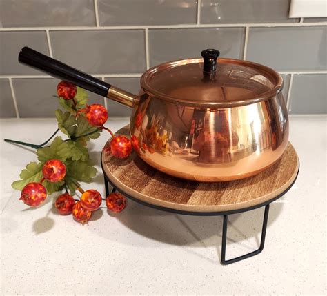 Vtg Copper Fondue Pot W Stainless Lining Brass Detail And Bakelite