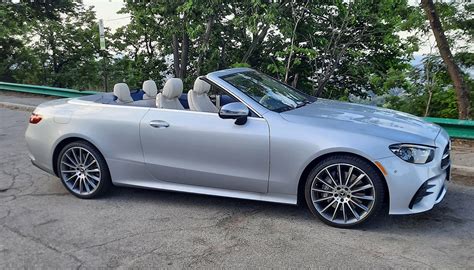 Mercedes E Class Cabriolet Offers Smooth And Elegant Top Down