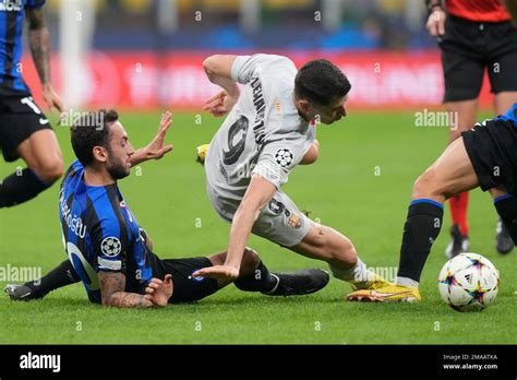 Barcelona S Robert Lewandowski Right Is Fouled By Inter Milan S Hakan