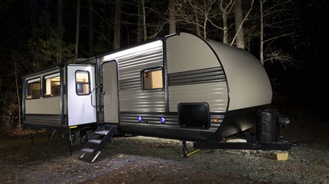 The Best Rvs For Tall People Rv Lifestyle News Tips Tricks And More