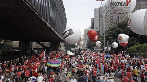 Manifestantes Começam A Chegar Na Avenida Paulista Confira Imagens