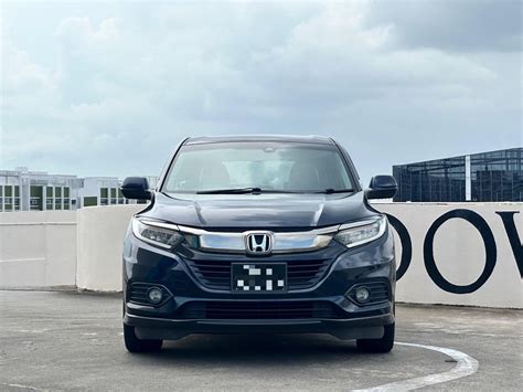 Honda Vezel Hybrid 15 X Auto Cars Used Cars On Carousell