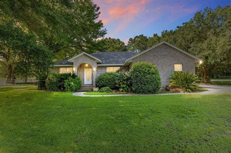 Alachua, FL Real Estate - Alachua Homes for Sale | realtor.com®