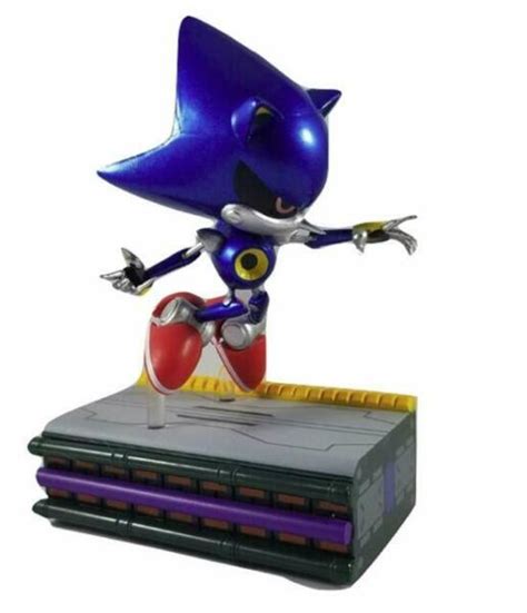 25th Anniversary Metal Sonic The Hedgehog Figure Loot Crate Gaming Sega