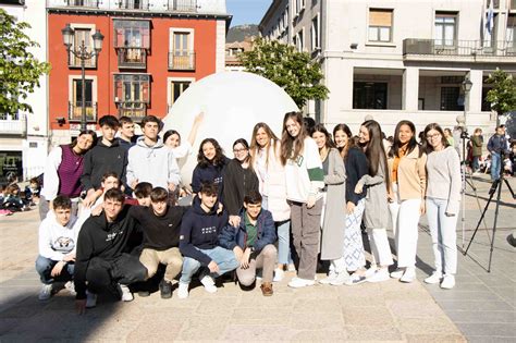 Alumnos De La Inmaculada Concepci N De San Lorenzo Lanzan Una Sonda Al