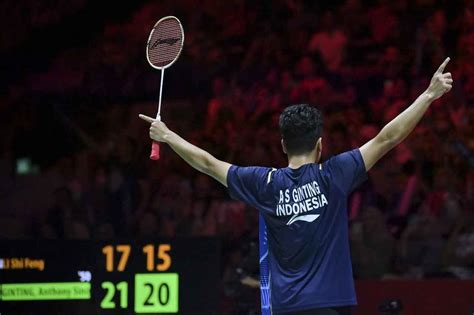 FOTO On Fire Singkirkan Li Shi Feng Ginting Tantang Viktor Axelsen