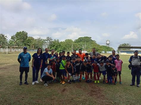 Polic A Nacional On Twitter Las Escuelas Deportivas De La Polic A