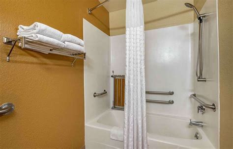 Best Fort Wayne Hotels With Jacuzzi In Room