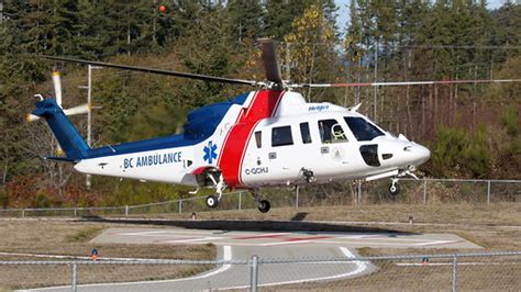 C Gchj Sikorsky S 76c One Of The Helijet Air Ambulances Flickr