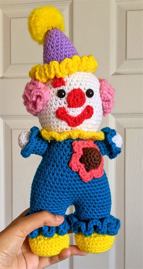 Clown Amigurumi Doll Free Crochet Pattern Stringydingding